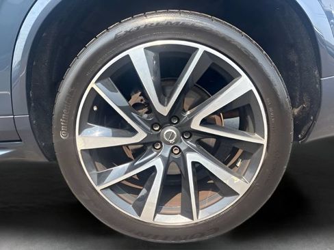 Used 2018 Volvo XC90 T6 Momentum w/ Convenience Package AWD/4WD image 32