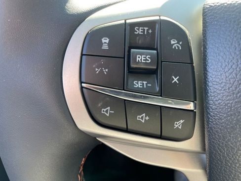 New 2026 Ford Explorer Active w/ Active Comfort Package image 17