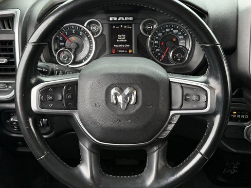 Used 2019 RAM 1500 Big Horn RWD image 9