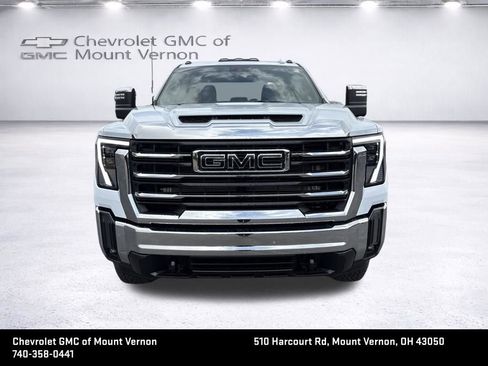 New 2026 GMC Sierra 2500 SLT w/ Max Trailering Package AWD/4WD image 9