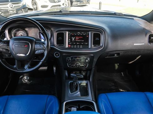 Used 2020 Dodge Charger GT image 12