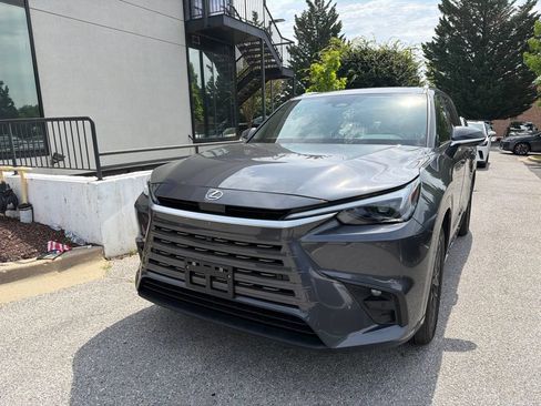 Used 2025 Lexus TX 350 AWD image 2