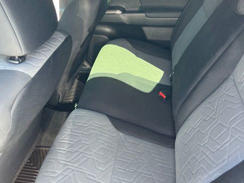 Used 2021 Toyota Tacoma TRD Off-Road RWD image 8