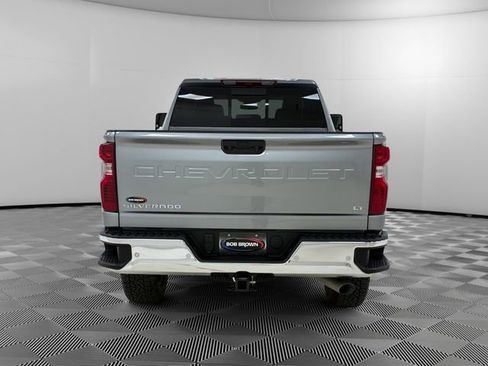 Used 2026 Chevrolet Silverado 2500 LT w/ All Star Edition AWD/4WD image 4