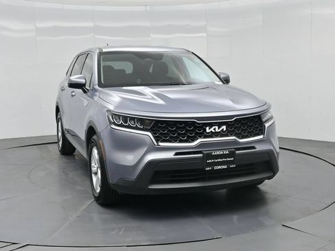 Used 2023 Kia Sorento LX FWD image 56