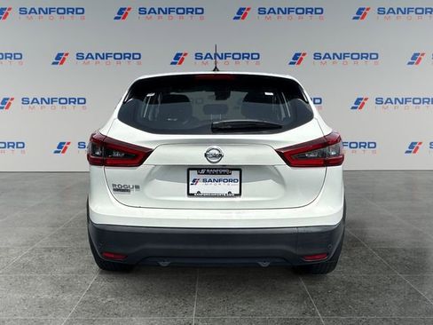 Used 2021 Nissan Rogue Sport S FWD image 4