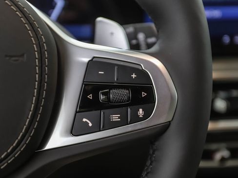 New 2026 BMW X5 xDrive40i w/ M Sport Package image 14