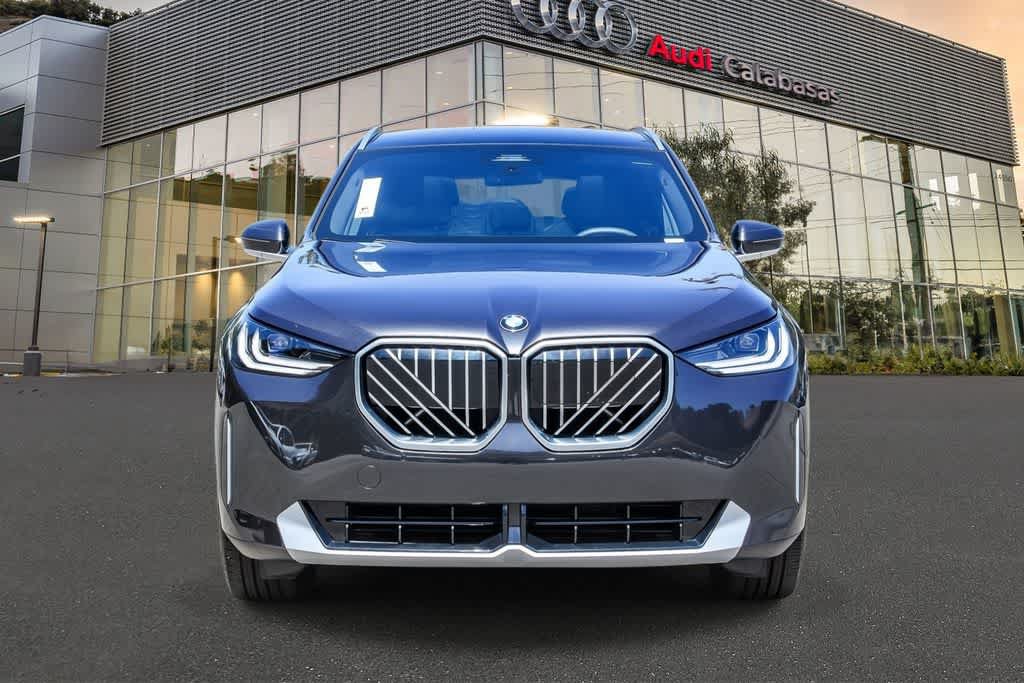 Used 2025 BMW X3 xDrive30i w/ Convenience Package AWD/4WD image 6