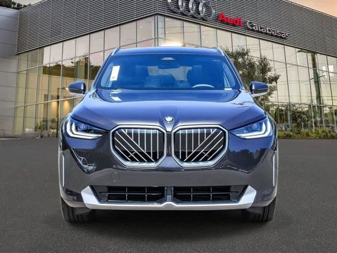 Used 2025 BMW X3 xDrive30i w/ Convenience Package AWD/4WD image 6