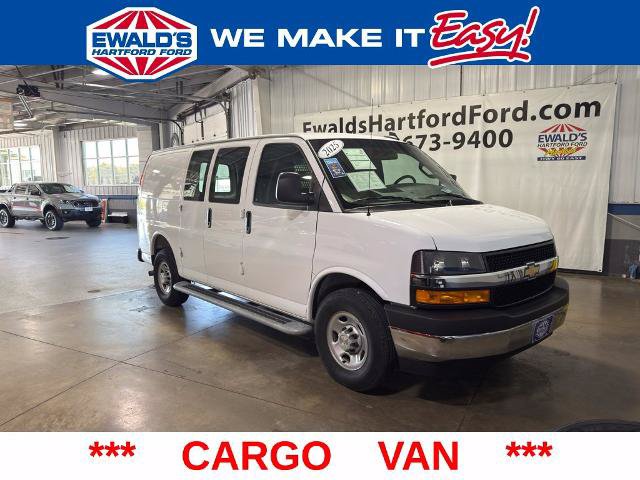 Used 2025 Chevrolet Express 2500 w/ Driver Convenience Package RWD image 1