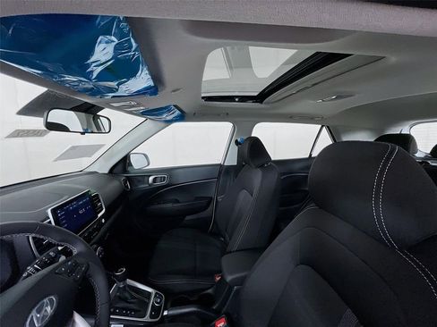 New 2026 Hyundai Venue SEL FWD image 7