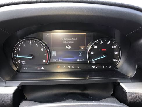 Used 2022 Ford Explorer XLT w/ Equipment Group 202A AWD/4WD image 15