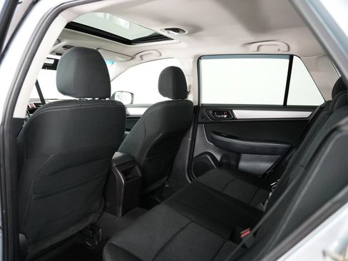 Used 2016 Subaru Outback 2.5i Premium AWD/4WD image 37