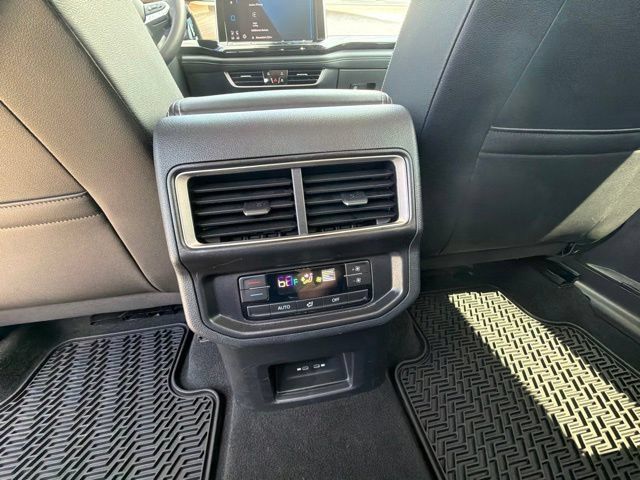 Used 2026 Volkswagen Atlas SE AWD/4WD image 14