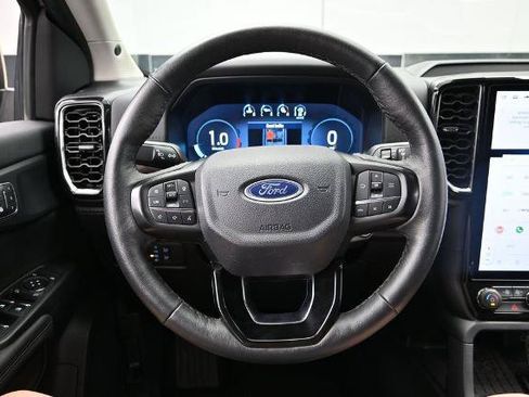 Certified 2025 Ford Ranger Lariat w/ FX4 Off-Road Package AWD/4WD image 19