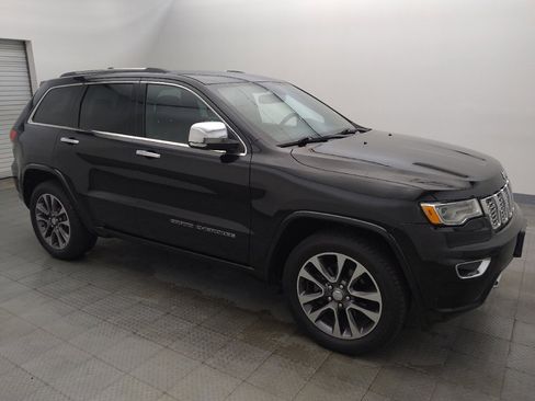 Used 2017 Jeep Grand Cherokee Overland RWD image 11