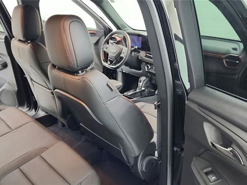 Used 2026 Chevrolet TrailBlazer RS w/ Convenience Package AWD/4WD image 24