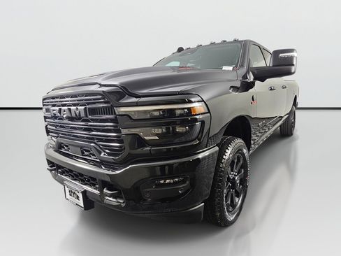 New 2026 RAM 2500 Laramie AWD/4WD image 8