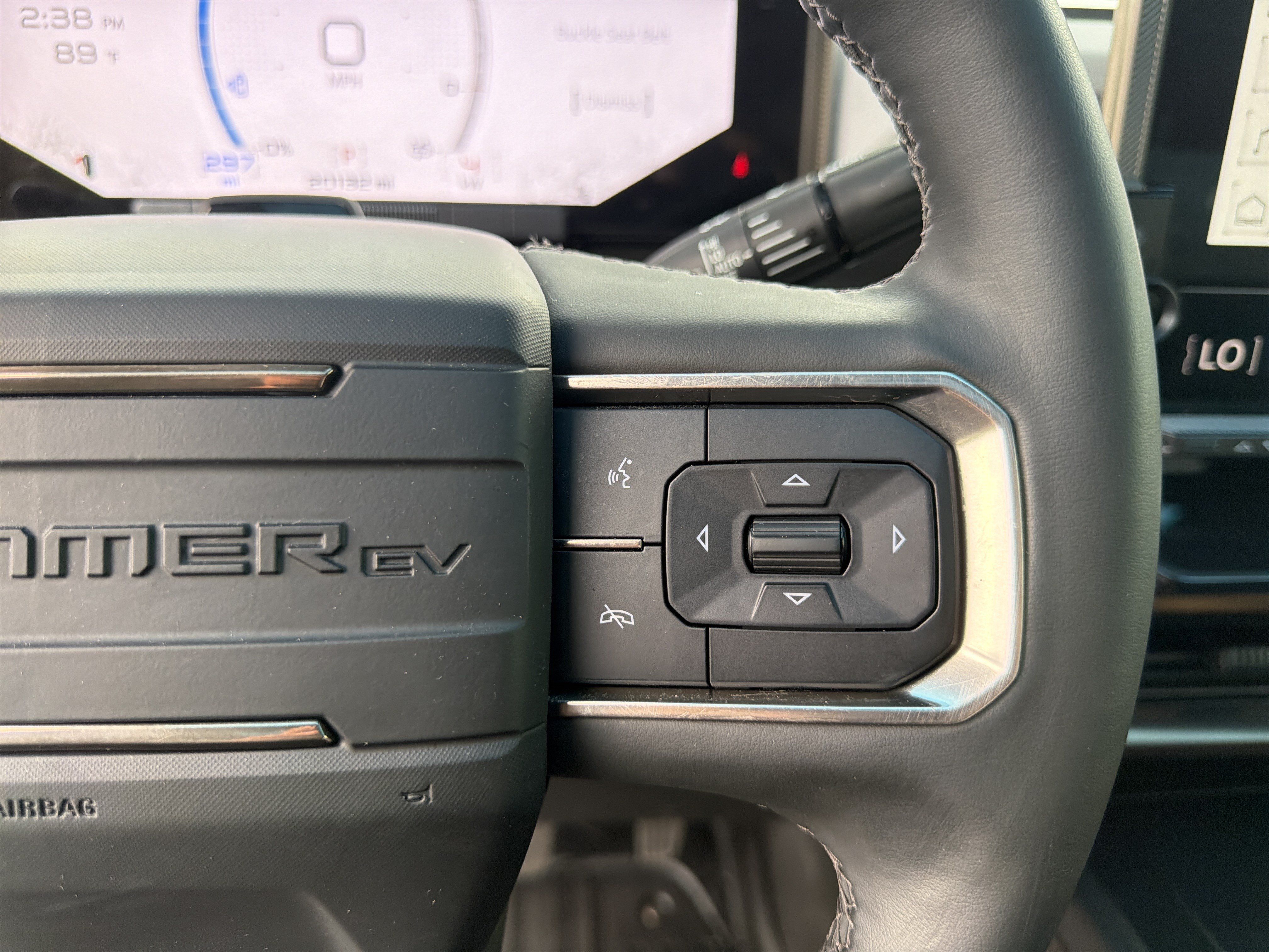 Used 2024 GMC Hummer EV 3X w/ LPO, Illumination Package AWD/4WD image 34
