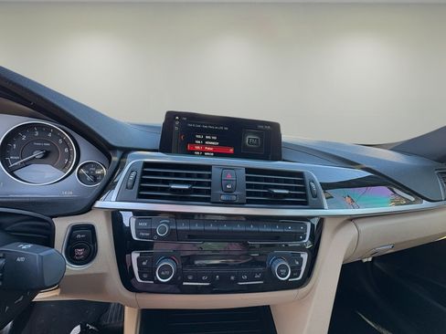 Used 2018 BMW 330i xDrive Sedan image 30