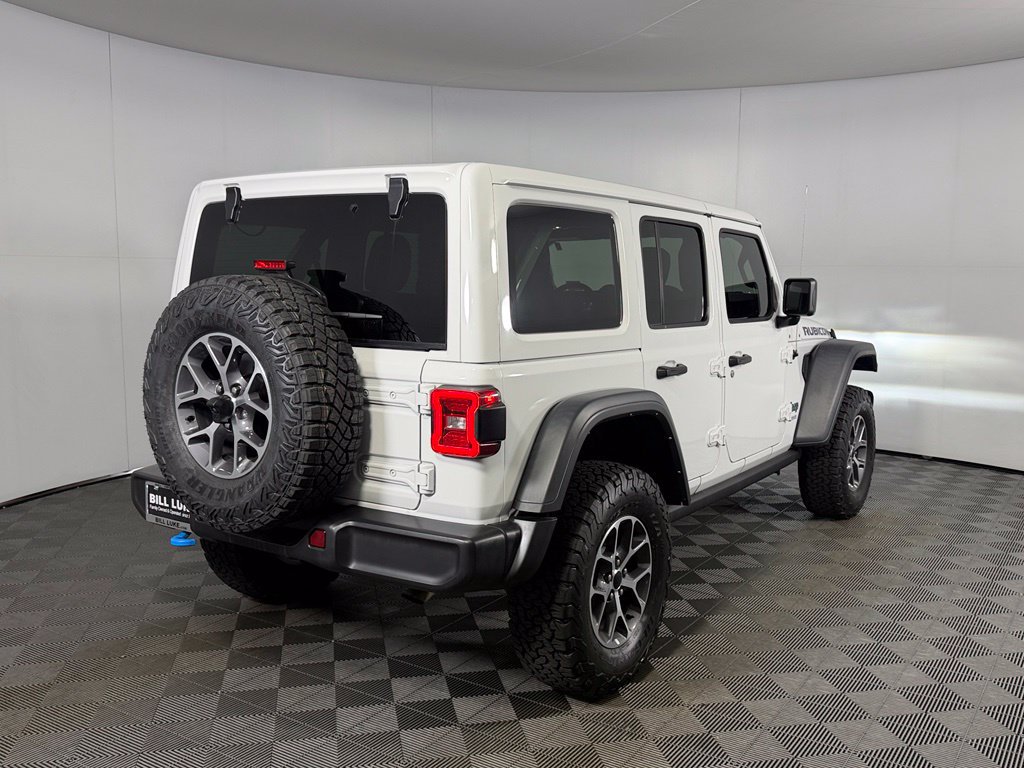 Used 2022 Jeep Wrangler Unlimited Rubicon 4xe w/ Cold Weather Group AWD/4WD image 6