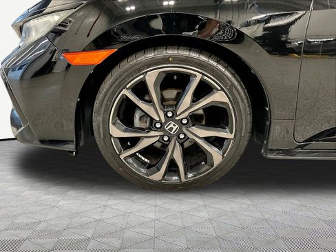 Used 2019 Honda Civic Sport Touring image 33