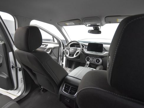 Used 2023 Chevrolet Blazer LT image 17