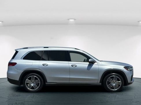 Certified 2024 Mercedes-Benz GLS 450 4MATIC image 8