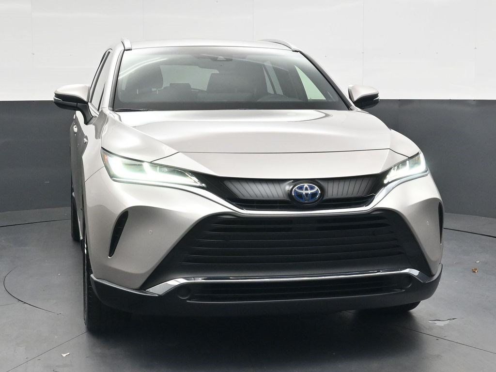 Used 2021 Toyota Venza XLE w/ Softex Package AWD/4WD image 9