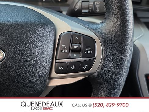 Used 2022 Ford Explorer XLT image 16