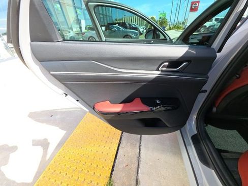 Used 2025 Kia K5 GT-Line w/ GT-Line Premium Package image 23