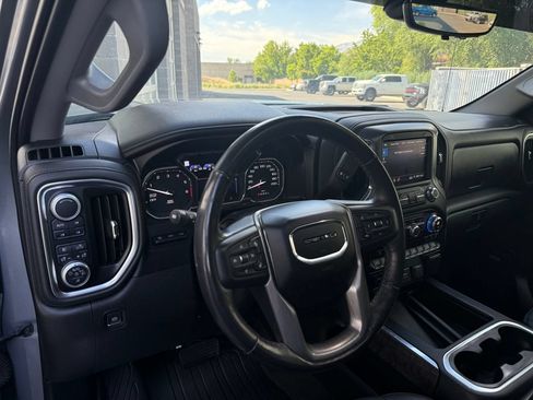 Used 2019 GMC Sierra 1500 Denali w/ Denali Ultimate Package AWD/4WD image 24