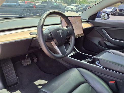 Used 2019 Tesla Model 3 Performance AWD/4WD image 22