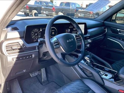Used 2024 Kia Telluride SX Prestige X-Line image 13