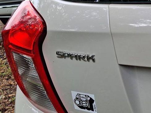 Used 2019 Chevrolet Spark LS FWD image 9