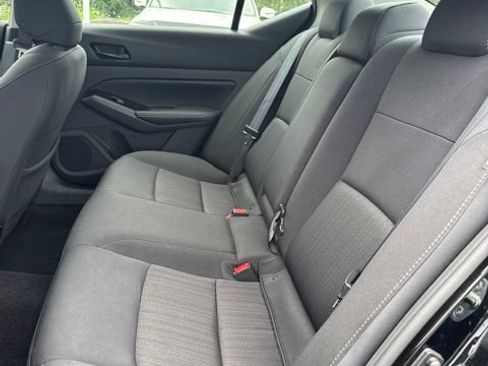 Certified 2023 Nissan Altima 2.5 SV w/ SV Premium Package AWD/4WD image 10
