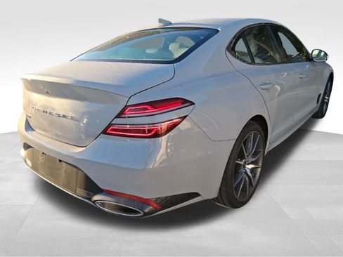 New 2026 Genesis G70 2.5T image 5