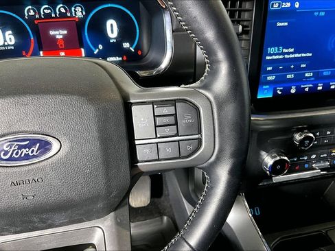 Used 2022 Ford F150 Lariat AWD/4WD image 15