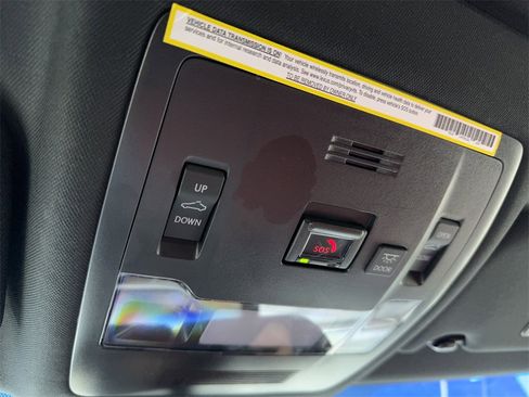 Used 2023 Lexus ES 350 F Sport w/ Accessory Package (Z2) image 34