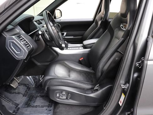 Used 2019 Land Rover Range Rover Sport SVR image 19