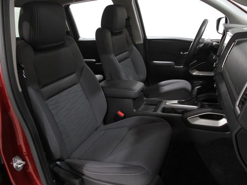 Used 2023 Nissan Frontier SV w/ SV Convenience Package image 15