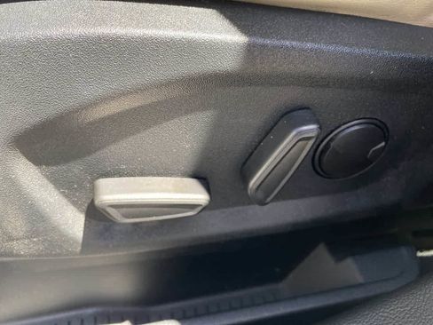 Used 2021 Ford Edge SEL w/ Cargo Accessory Package AWD/4WD image 12