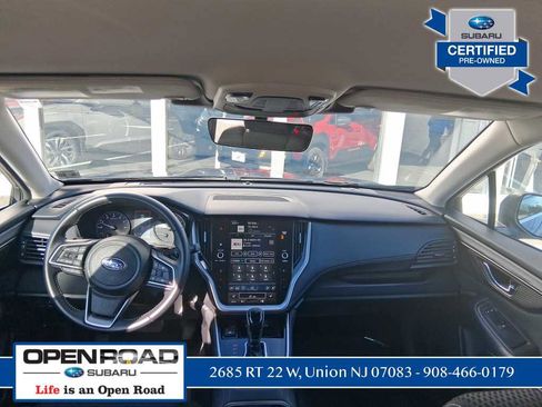 Used 2025 Subaru Outback Premium image 12