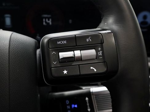 Certified 2025 Hyundai Santa Fe XRT AWD/4WD image 35