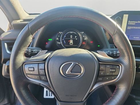 Used 2023 Lexus UX 250h F Sport image 19