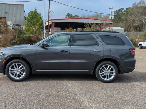 Used 2023 Dodge Durango GT image 8