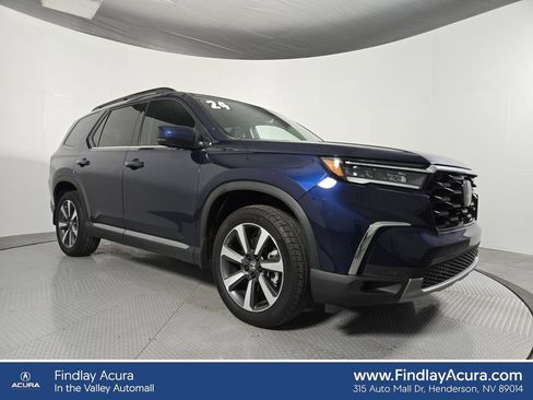 Used 2024 Honda Pilot Touring image 1