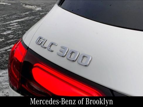 Certified 2023 Mercedes-Benz GLC 300 GLC 300 image 11