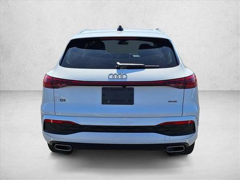 Certified 2025 Audi Q5 Premium w/ Premium Plus AWD/4WD image 7