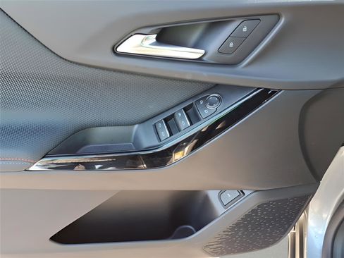 New 2026 Chevrolet Equinox RS image 14